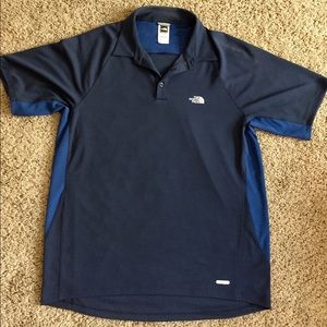 Men’s polo North Face shirt!